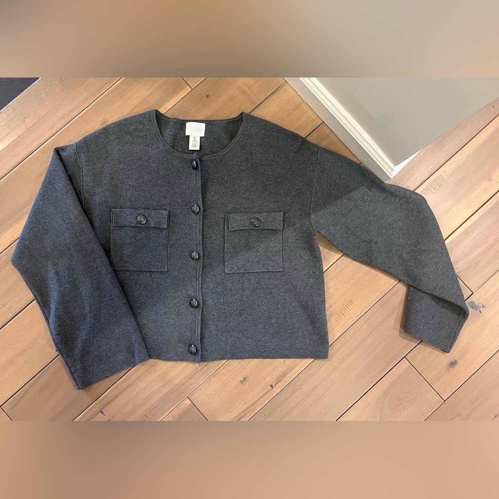 H&M Oversized button up sweater lady jacket